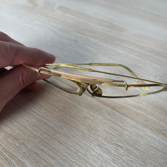 Vintage B&L Ray-Ban Bullet Hole Shooter Aviator Sunglasses FRAMES ONLY Gold - Picture 6 of 8